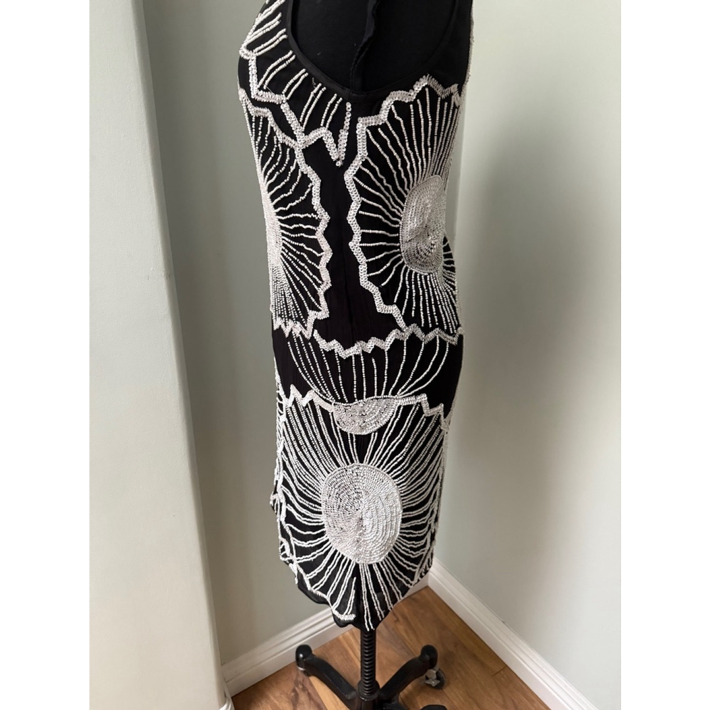 French Connection black white sequin beaded shift dress Gatsby 1920s style sz 4 - Picture 4 of 6